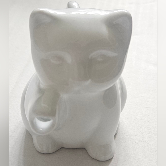 Mini Cat Shape Creamer White Glazed Porcelain Kitty Creamer - Picture 10 of 13